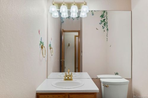 15524 Quincy Pl, Aurora CO 80015-4421 exterior