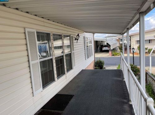 341 Flores Ct, Pacheco, CA 94553-5266