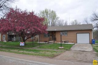 404 Colorado St, Windsor, MO 65360-1422