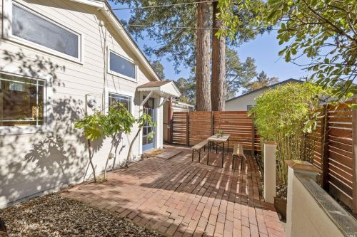 7610 Bodega Ave, Sebastopol, CA 95472-3656