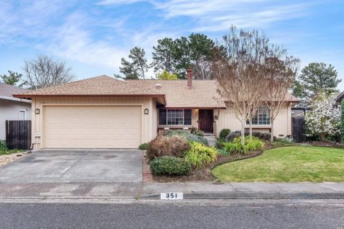 351 Brookhaven Ct, Sebastopol, CA 95472-3101