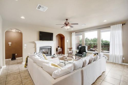 12508 Belcara Pl, Austin TX  78732-2363 exterior