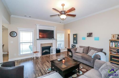 110 Pilgrim Mill Trl, Warner Robins GA  31093 exterior
