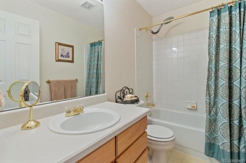 18771 Ida Ave, Aurora CO 80015-5118 exterior