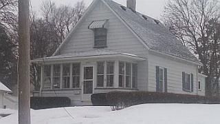 233 Payson St, Kewanee, IL 61443-3443