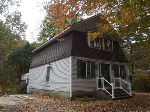 32 Ireland Dr, Coventry, CT 06238-2529