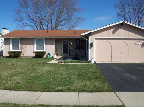 1033 Conrad Ct, Elk Grove Vlg, IL 60007-3016