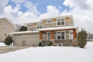 803 Beach Rd, Minnetrista, MN 55387