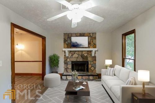1424 Shadowbrook Dr, Marietta, GA 30062-4058