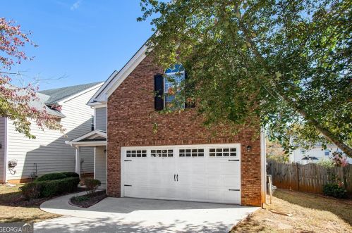 55 Stony Oak Dr, Newnan, GA 30263-3155