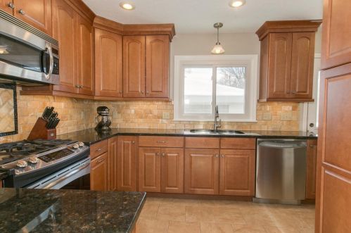 2132 County Rd F, Saint Paul MN  55110-3801 exterior