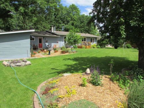 1778 Wabanica Bay Dr, Hackett, MN 56623-7800