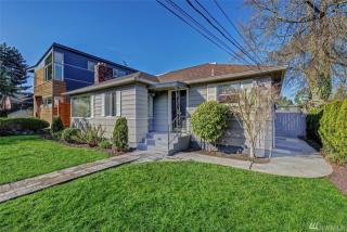 3849 29 Ave, Seattle WA  98115-5851 exterior