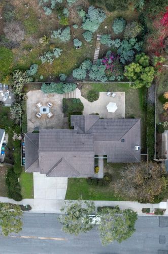 1218 Miramonte Dr, Santa Barbara, CA 93101-4817