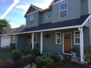 6723 152nd Ave, Portland, OR 97236-4828