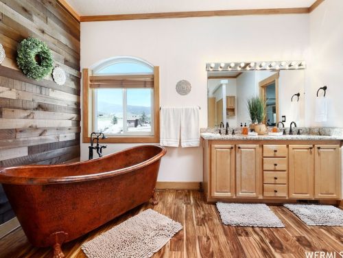 29731 Old Lincoln Hwy, Hoytsville UT 84017-9621 exterior