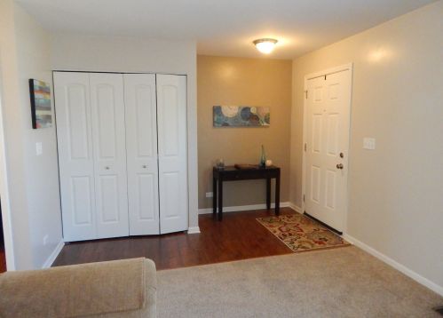1461 Padre Island Ln, Pingree Grove IL  60140-2022 exterior