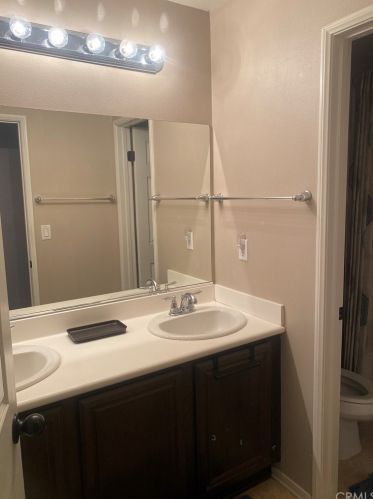 1103 Iris Ave, Rialto, CA 92376-4070