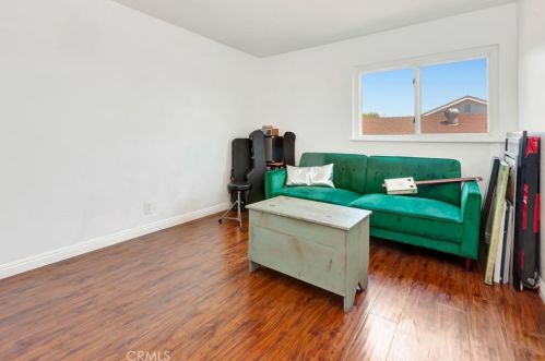 1736 Holbrook St, Anaheim CA  92807-1012 exterior