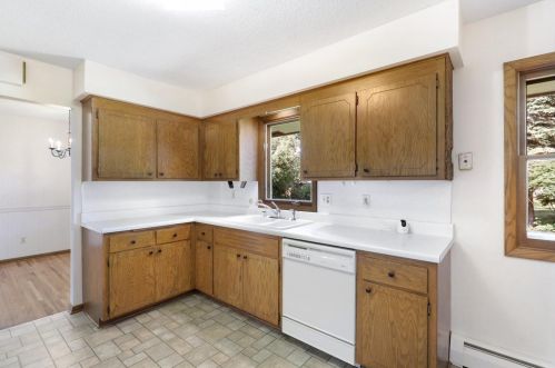 1520 21st Ave, Saint Paul MN  55112-5536 exterior