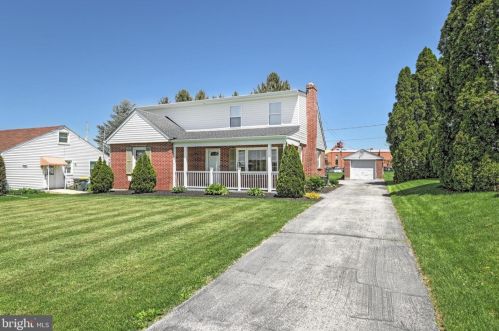 2189 Queen St, York, PA 17402-4628