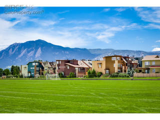 3696 Pinedale St, Boulder, CO 80301-3711