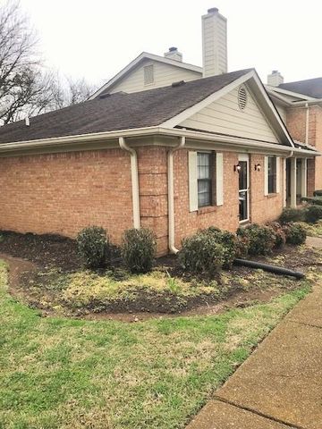 129 Ellington Pl, Madison, TN 37115-5151