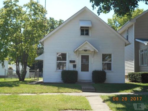 1307 Birdie St, Burlington IA  52601-4431 exterior