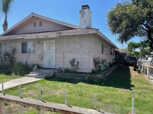 6100 Florence Ave, South Gate, CA 90280-8208