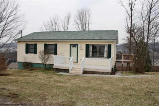 183 Eastgate Dr, Morgantown WV  26508-5938 exterior