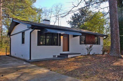 3645 Fairburn Ave, Atlanta, GA 30331-5819