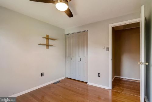 5724 Brothers Partnership Ct, Columbia MD  21045-2601 exterior