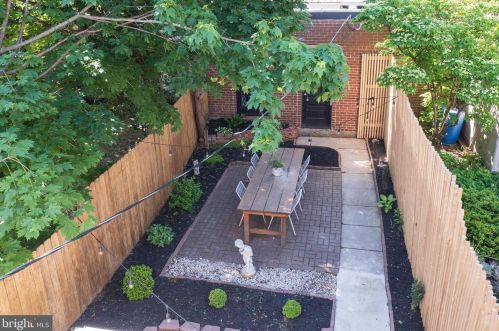 116 Ross St, Lancaster PA  17602-1927 exterior