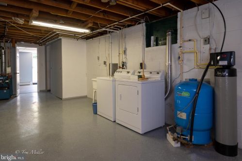 2112 Arden Dr, Fallston MD  21047-1404 exterior