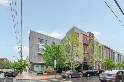 1001 17th St, Philadelphia PA  19146-2004 exterior