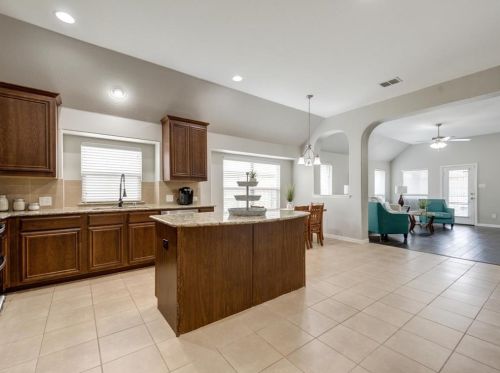 8632 Running River Ln, Fort Worth TX  76131-3380 exterior