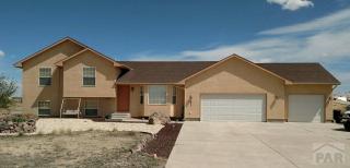 431 Chadwick Dr, Pueblo, CO 81007-1375