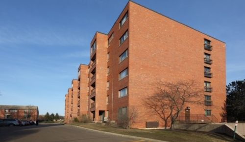 3801 Appian Way, Glenview, IL 60025-3809