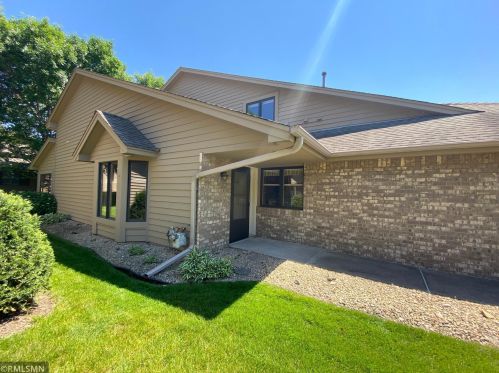 13152 Gemstone Ct, Saint Paul MN  55124-7685 exterior