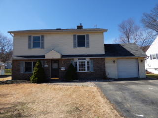 127 Salem St, Dover, NJ 07801-5601