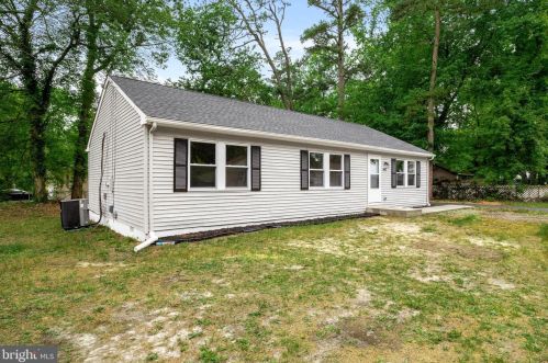 401 Evergreen Blvd, Browns Mills, NJ 08015-1736