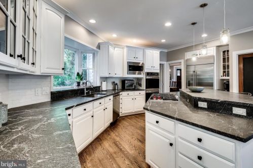 612 Cpe Mckinsey Dr, Severna Park MD 21146-4057 exterior