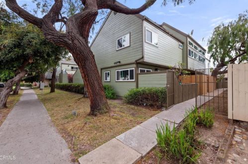 430 Linden Dr, Oxnard, CA 93033-4400