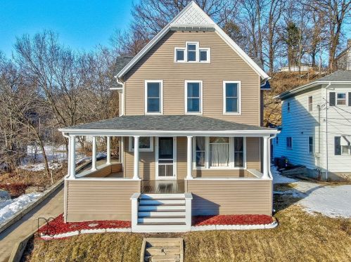144 Bluff St, Marseilles, IL 61341-1401