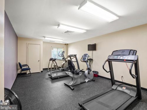 5 Casino Ct, Silver Spring MD 20906-5953 exterior