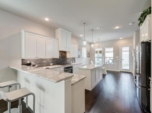 4634 Dexter Ave, Fort Worth TX  76107-3735 exterior