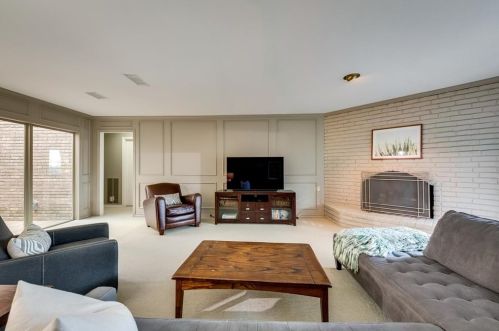 9672 Atherton Dr, Dallas TX  75243-6135 exterior