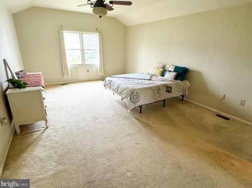 2245 52 St, Philadelphia PA 19131-2312 exterior