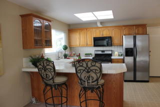 2918 Temple Dr, Davis, CA 95618-1610