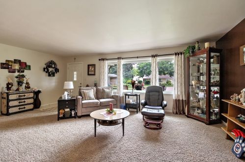 641 Bishop Ct, Bradley, IL 60915-1901